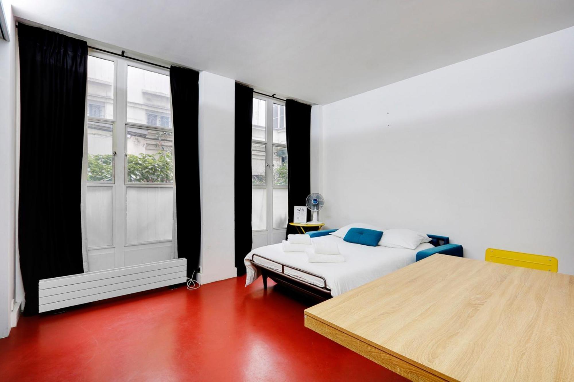 Ferienwohnung Le Plumassier Du Roi Paris Exterior foto